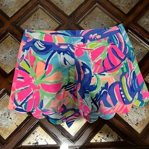 Lilly Pulitzer scalloped shorts